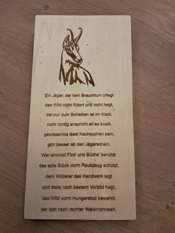 Wandbild „Gams“ – Naturverbundene Holzkunst für Zuhause