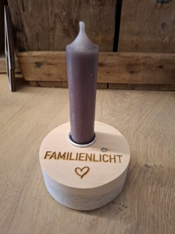 Kerzenbrettchen Zirbe - personalisiert - für den ganz besonderen Anlaß – Bild 3