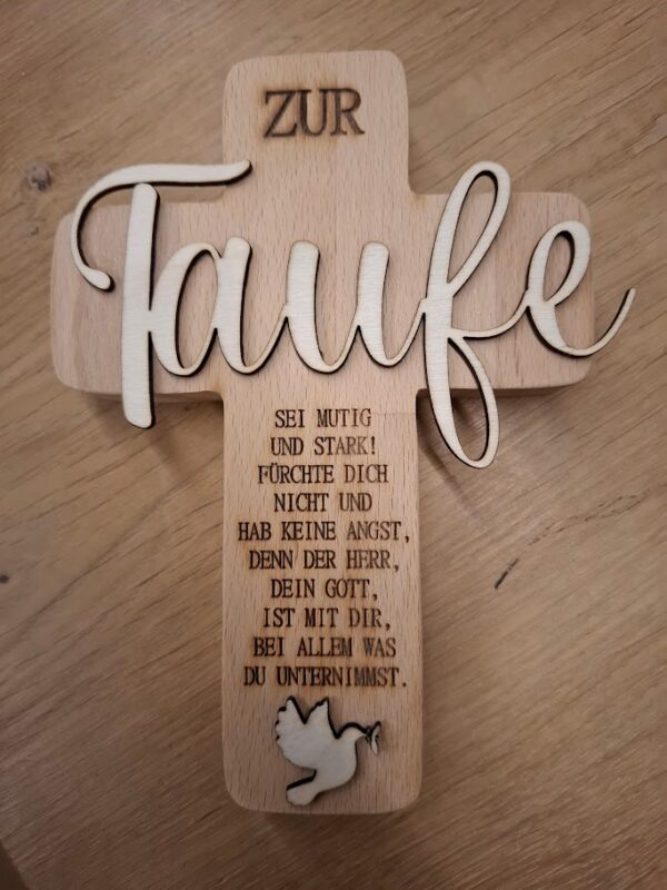 Wir personalisieren Ihnen die schönsten Tage - handgefertiges Kreuz nach Wunsch