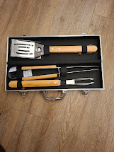 Bereit für das perfekte BBQ? - Grillbesteck-Set im Koffer