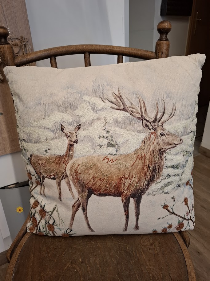 Dekokissen "2 Hirsche" - Winter- & Weihnachtskissen mit Inlet