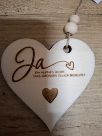 Holzhänger  „Ja“ Ein kleines Wort, das grosses Glück bedeutet!