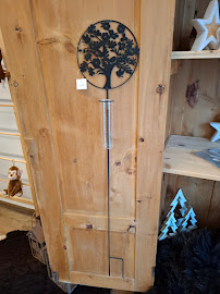 Wasserstandmesser Metall mit Baum-Motiv – Gartenstecker