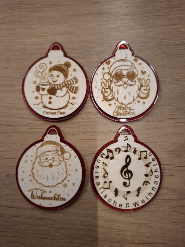4er-Set handgefertigter Holz-Christbaumanhänger